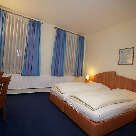 Rabes Hotel Kiel-3